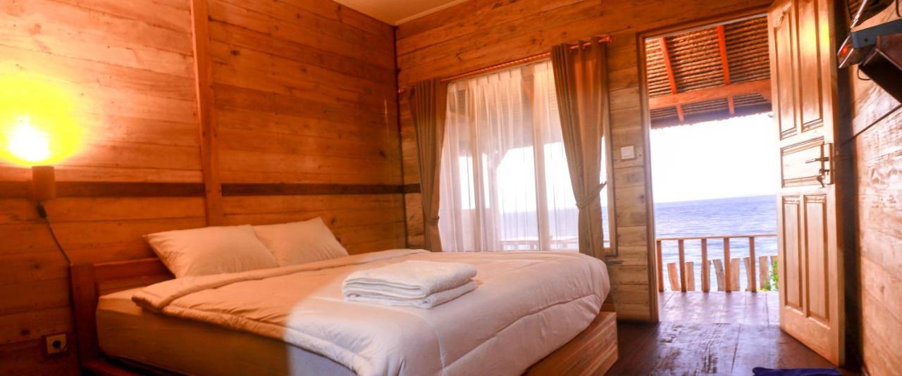 Malibu Huts Hotell Semaya Eksteriør bilde