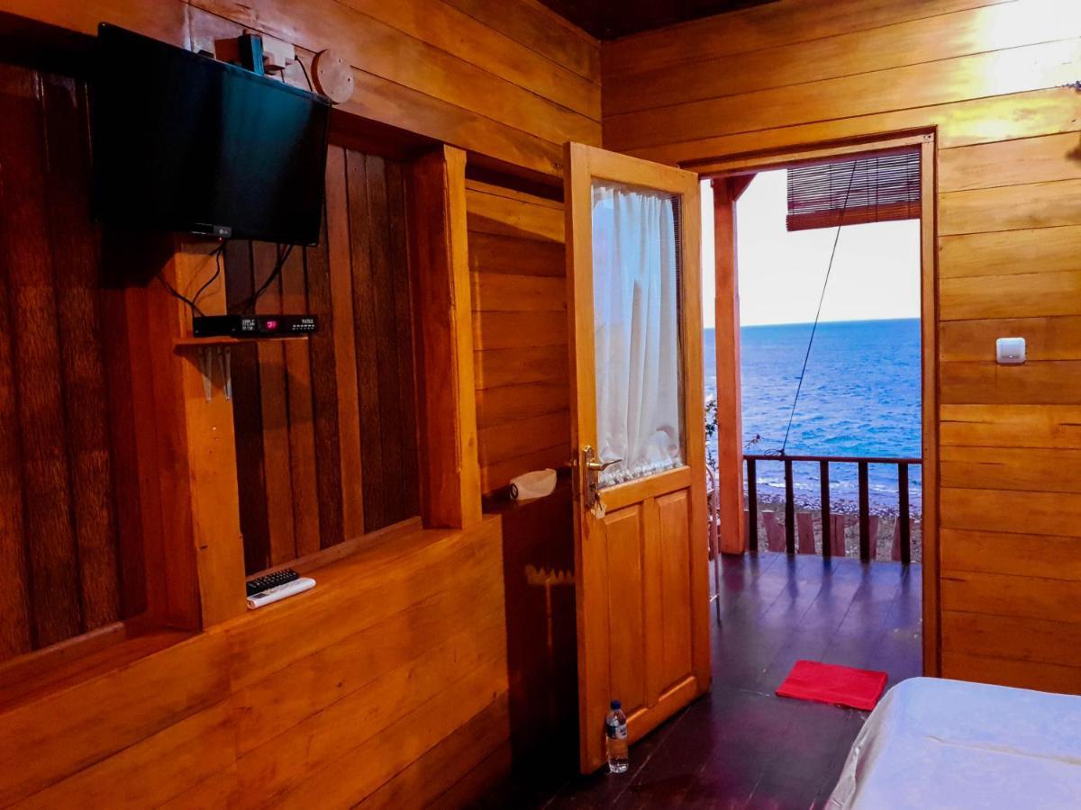 Malibu Huts Hotell Semaya Eksteriør bilde