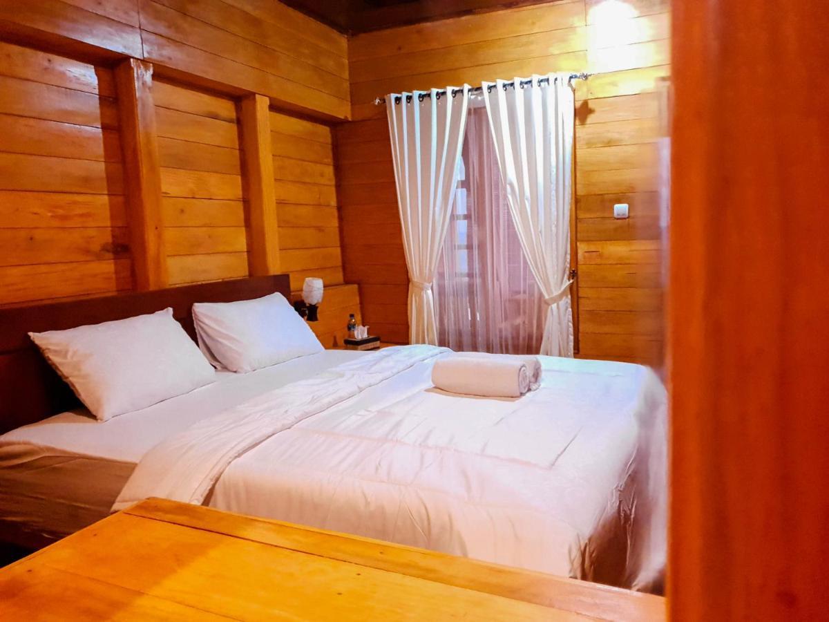 Malibu Huts Hotell Semaya Eksteriør bilde
