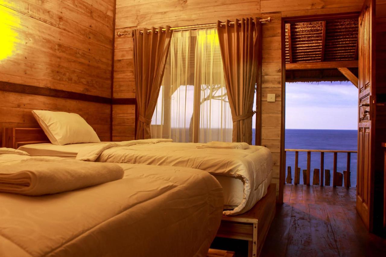 Malibu Huts Hotell Semaya Eksteriør bilde